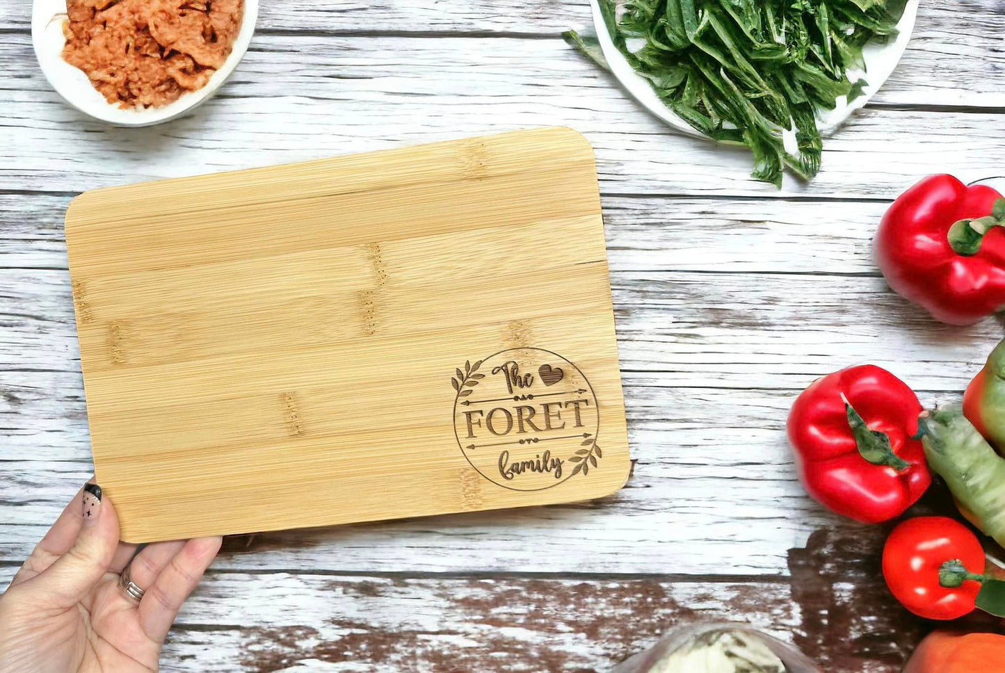 Personalized Engraved Bamboo Cutting Board – A Perfect Gift for Any Occasion